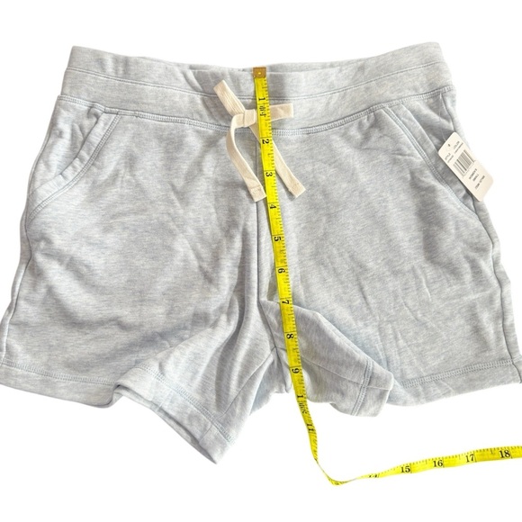 32 Degrees Cool Women's Shorts Pull On Soft Fleece Side Pockets Drawstring Sz Sm - Picture 6 of 9
